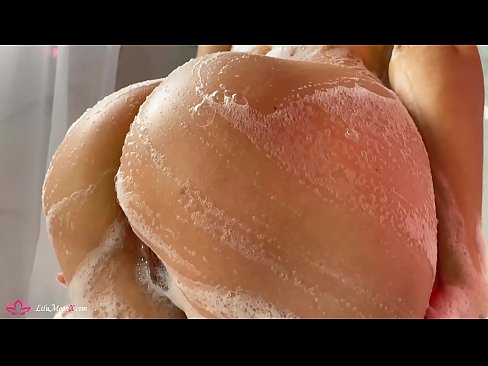❤️ Brunette Anapiga Pussy kwa Pussy kwa Vibrator hadi Orgasm kali katika Shower Ponografia kali ️❤